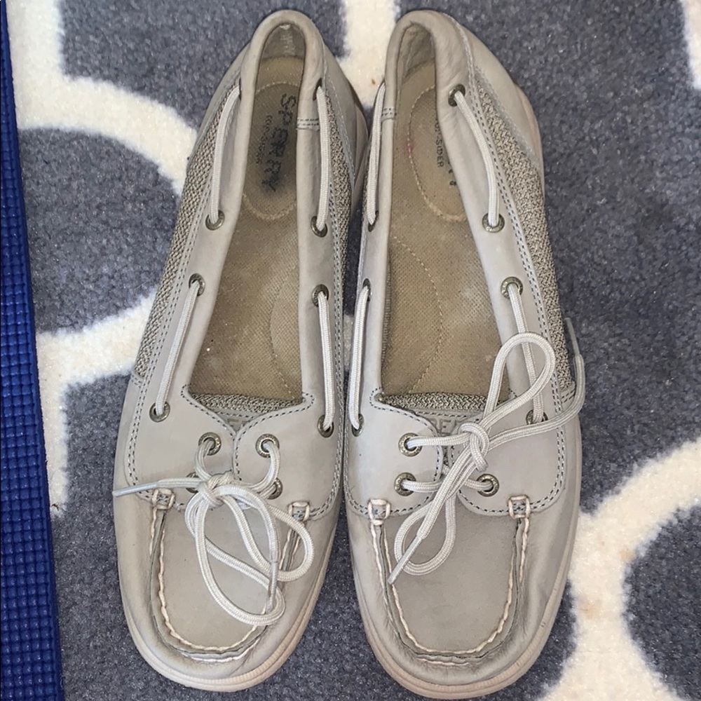 Grey Sperrys